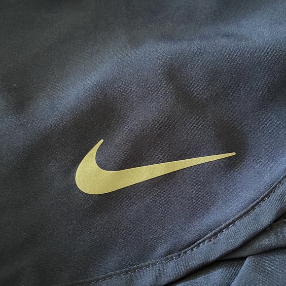 Nike Tempo - Picture 4 of 6